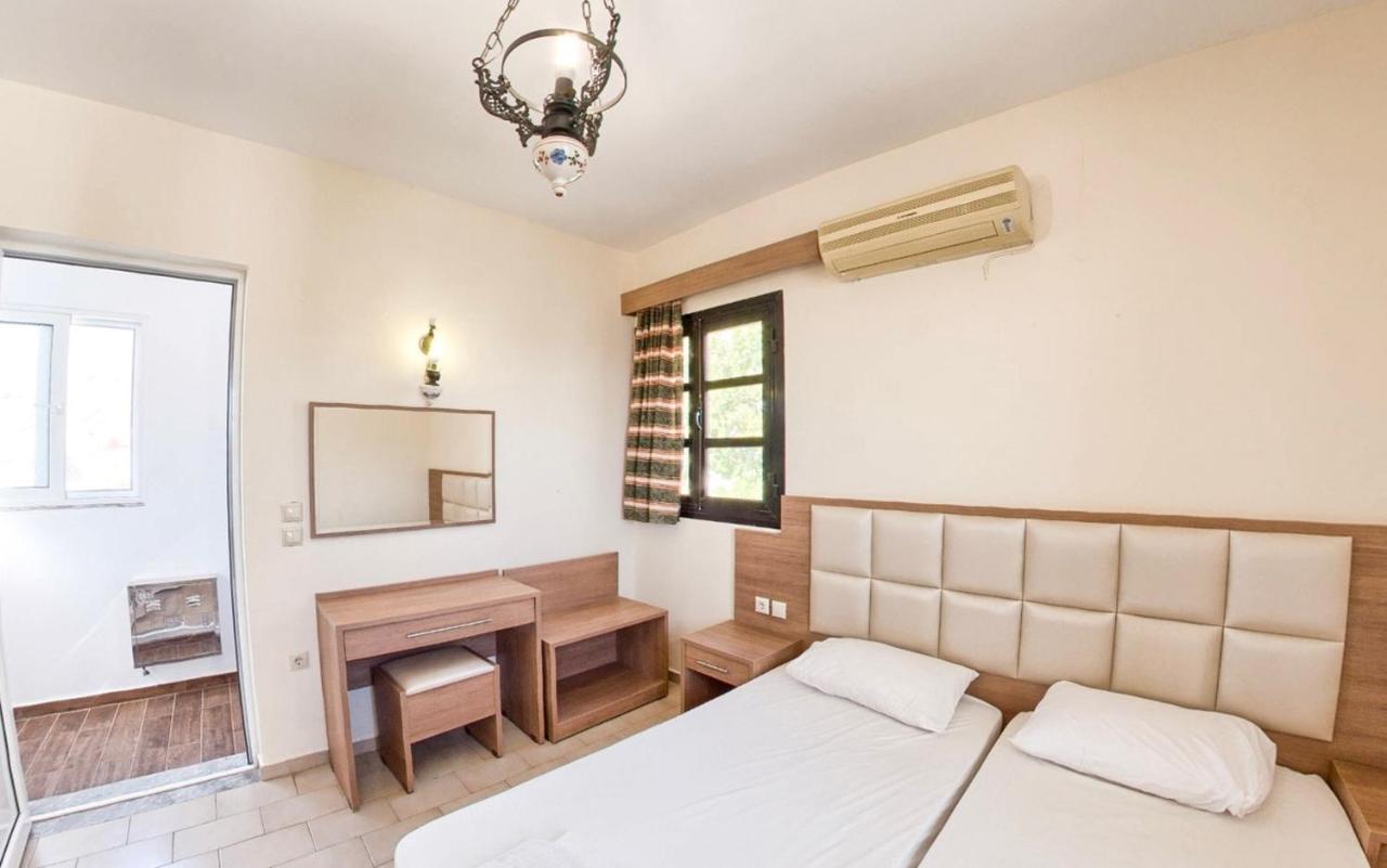 Coralli Apartments Pefki Esterno foto